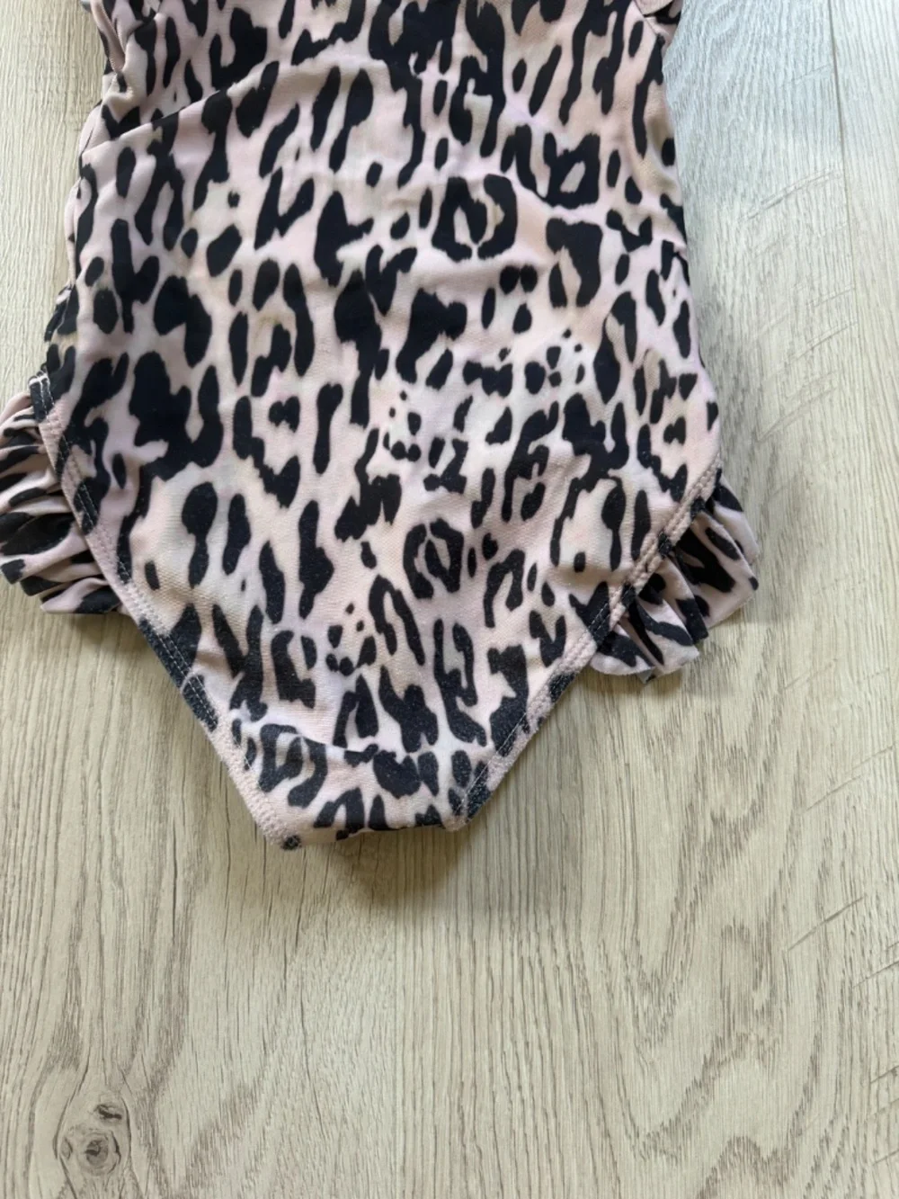 Lola + The Boys Girls One-Piece Swimsuit Animal Print Sz. 8